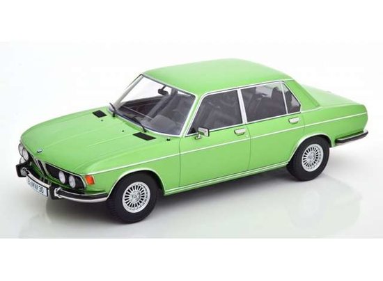 BMW - 3.0S E3 MKII 1971 light green met